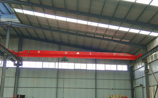 single girder crane