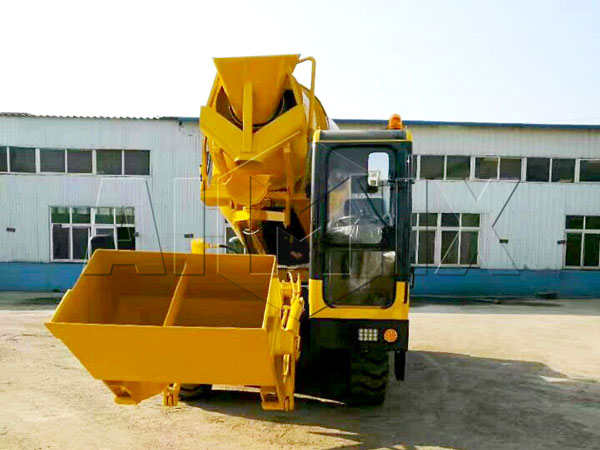 Type Of Self loading Mixer