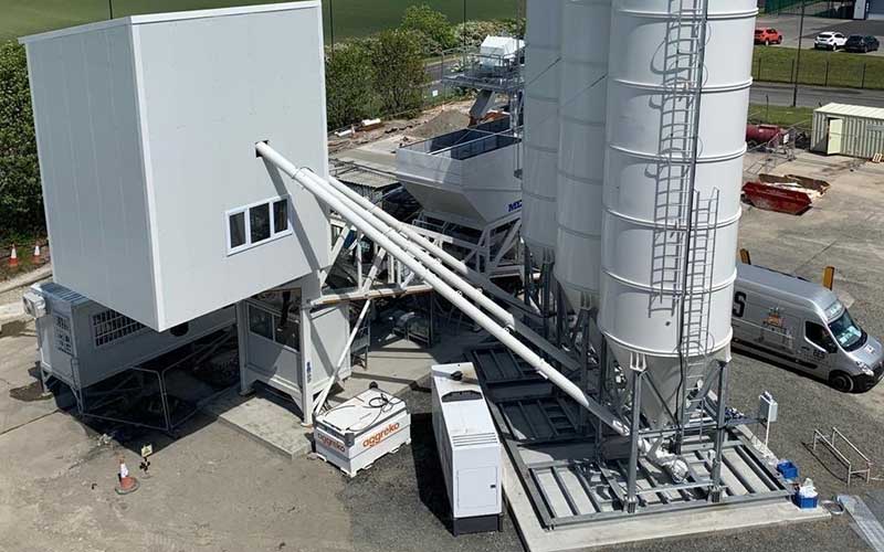 Mobile Concrete Batching Plant small
