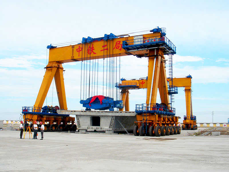 straddle crane in precast yard
